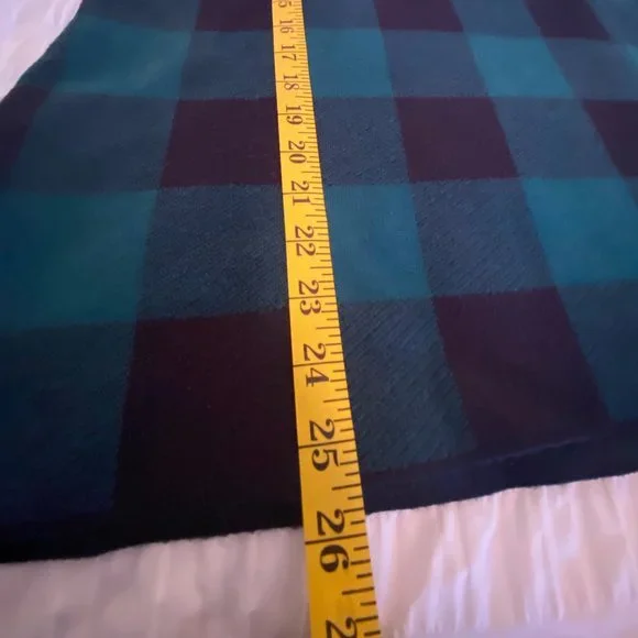 Plaid Sweater - Picture 3 of 9